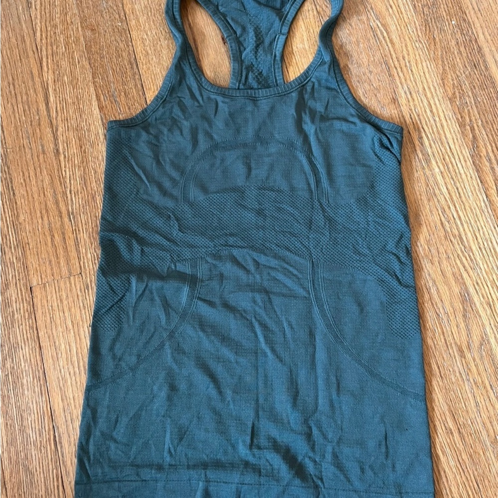 Lululemon Align Tank Top - Size 6